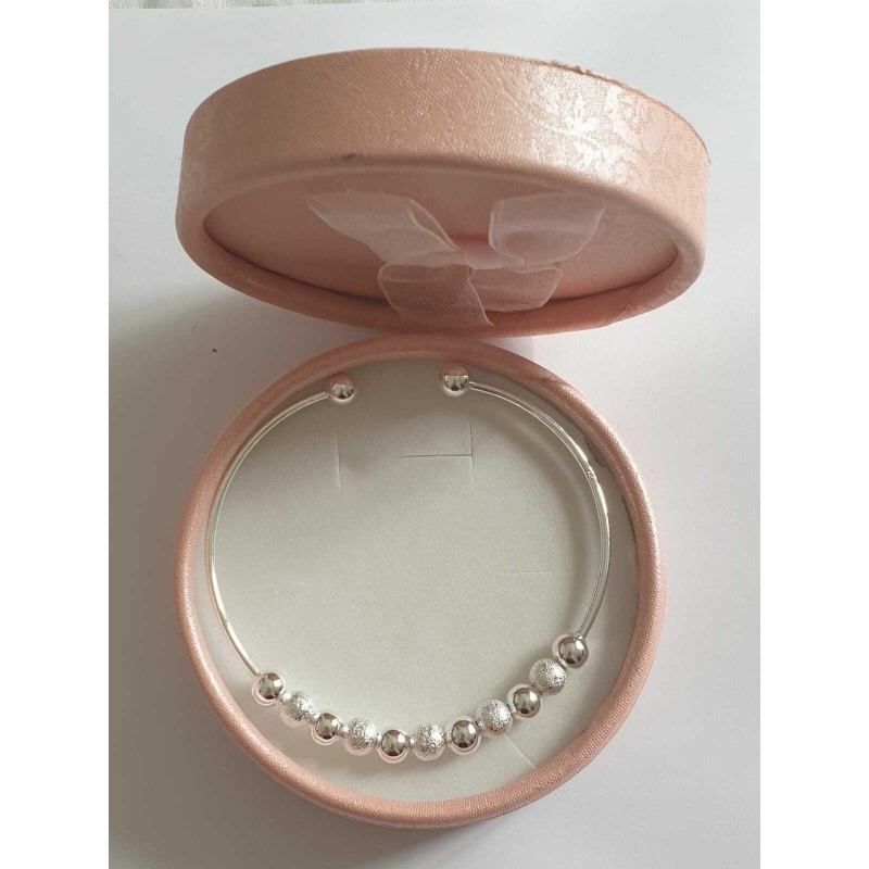 Braccialetto Donna in argento 925 laminato alta qualità, il bracciale è regolabile e si adatta a tutti i polsi. Resite a