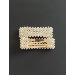 Fermaglio alla moda in materiale metallico , lunghezza circa 9 cm, con perline, prodotto di ottima fattura, realizzato a