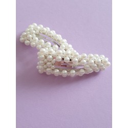 Fermaglio alla moda in materiale metallico , lunghezza circa 9 cm, con perline, prodotto di ottima fattura, realizzato a