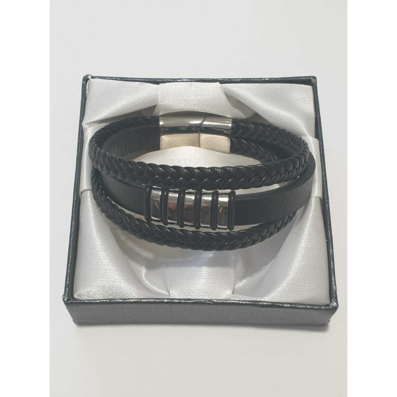 Bracciale uomo in acciaio e pelle nuovo in confezione regalo lunghezza 20,75 cm con aggancio. U n piccolo oggetto di gra